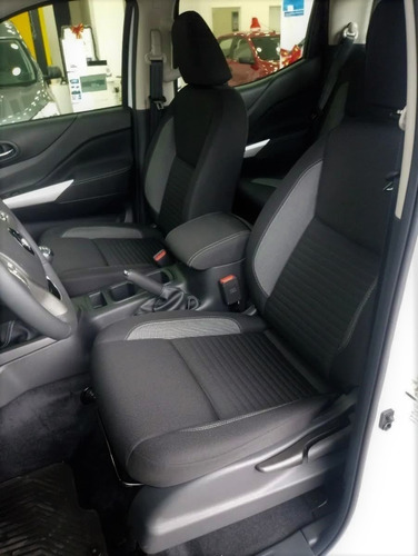 Imagen 3 de 20 de Renault Alaskan 2.3 Bit 16v Intens 4x4 Amarok Hilux Toro G