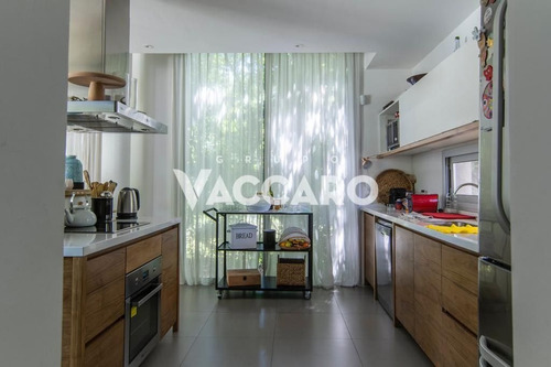 Imagen 6 de 13 de Casa En Venta En Parque Leloir En Condominio