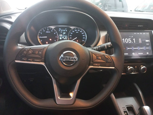 Imagem 8 de 10 de Nissan Kicks 1.6 16v Flexstart Active Xtronic