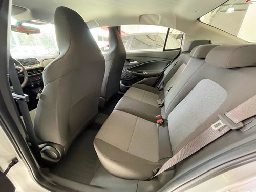 Imagen 11 de 18 de Chevrolet Onix Plus Onix 1.2 Plus M/t