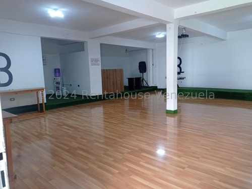 Local Comercial En Alquiler En La Avenida Libertador En Barquisimeto Cod.25-3432 Nd