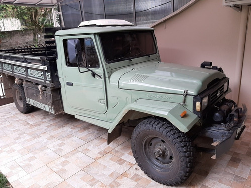 Toyota Bandeirante Cabine Simples