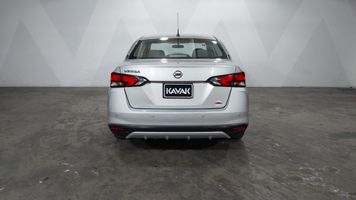 Nissan Versa 1.6 Sense Cvt