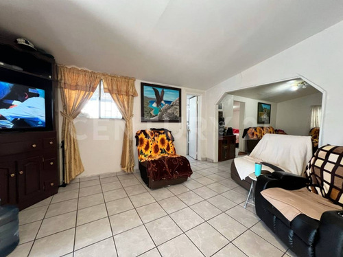 Rcv-1412 Casa En Venta 1 Piso Col. Crosthwhite Rosarito