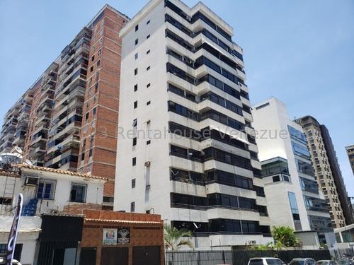 Apartamento En Venta Sabana Grande 23-32765
