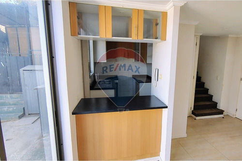 Casa Céntrica En Quilpué: Inversión Ideal 3d/2b