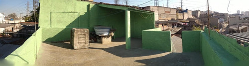 Vendo 4 Quartos,3 Banheiros,3 Cozinha,2 Salas,1 Garagem,