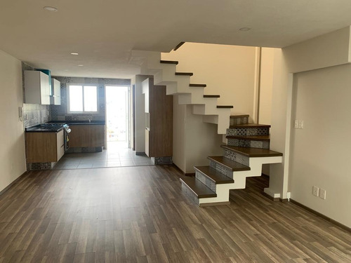 Penthouse En Venta En La Colonia Algarín