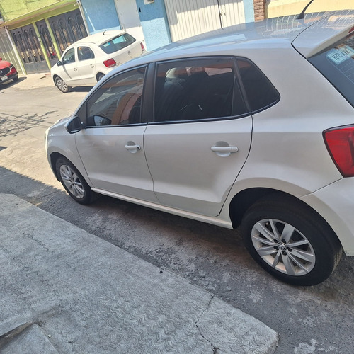 Volkswagen Polo 1.6 Mt