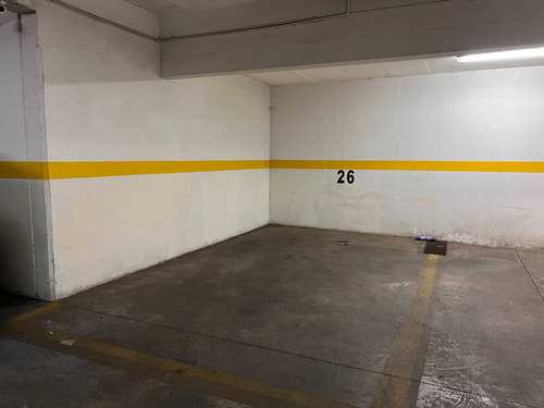 Vende Depto. Excelente Ubicación (65593)