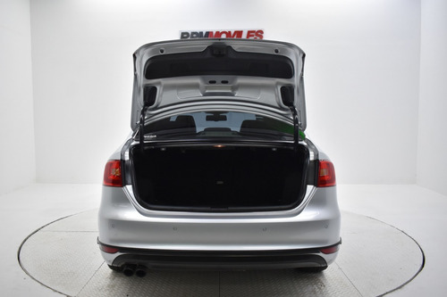 Volkswagen Vento 2.0 Sportline Dsg 2014 Rpm Moviles