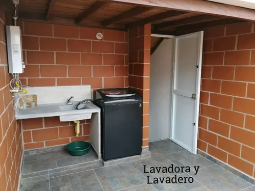 Casa En Venta En Abreo. Cod V16403