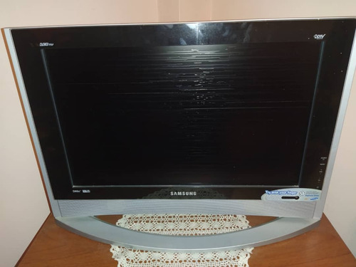 Imagen 2 de 8 de Televisor Samsung Led 26 Pulgadas Para Repuesto O Reparacion