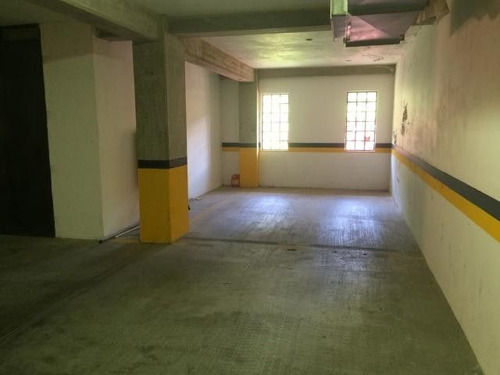 Venta Exclusivo Apartamento , Los Campitos, Vista Al Avila, 4 Puestos De Estacionamiento #25-16385 Np