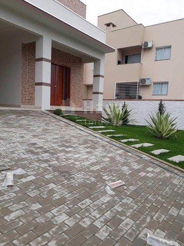 Imagem 8 de 30 de Casa À Venda Em Brusque/sc - 666