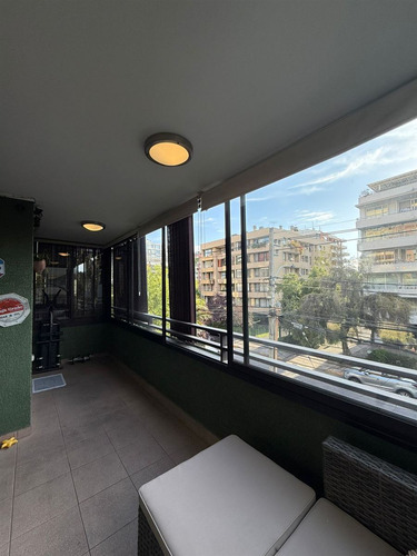 Departamento Remodelado En Venta De 3 Dorm. En Providencia