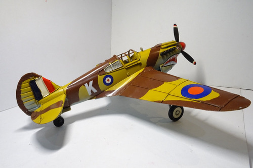 Avion Curtiss 81a Hawk P-40b 1:22 Old Modern Handicrafts