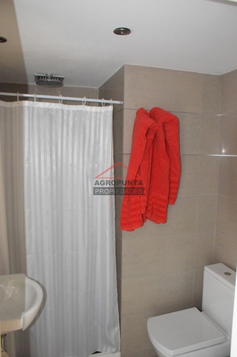 Apartamento En Mansa, 3 Dormitorios *- Ref: 2850