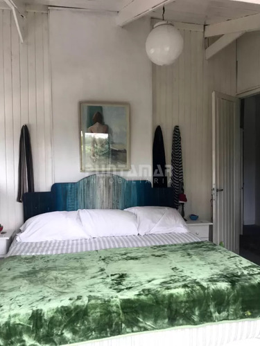 Chalet De 2 Plantas En Manantiales A Pasos De La Playa