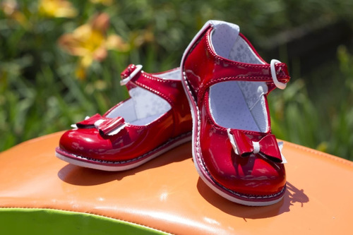 Imagen 1 de 1 de Zapatos No Tuerce Para Bebes Niña Rojo Zapatos Elegantes 