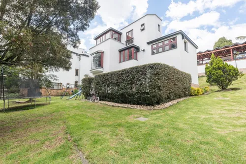 Casa En Venta En Colina Campestre. Cod V14157