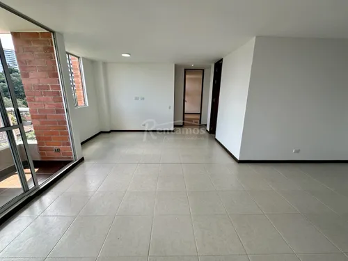 Apartamento En Arriendo En El Esmeraldal. Cod A776066
