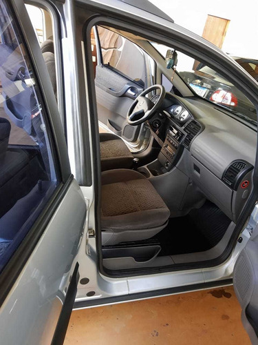 Chevrolet Zafira 2009 2.0 Elegance Flex Power 5p
