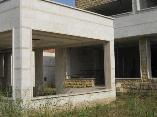 Imagen 7 de 11 de Julio Latouche Rentahousevende En Altos Guataparo Valencia 22-1676