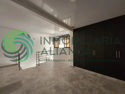 Apartamento En Arriendo En Junin Iv. Cod A13555