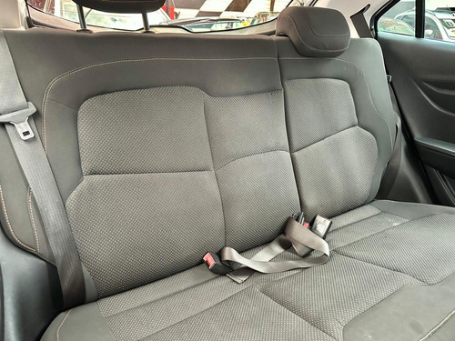 Chevrolet Onix 1.4 Lt 5p