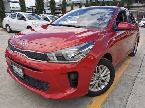 Imagen 6 de 13 de Kia Rio Hb Lx
