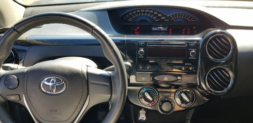 Toyota Etios Sedan 1.5 Xls Xls