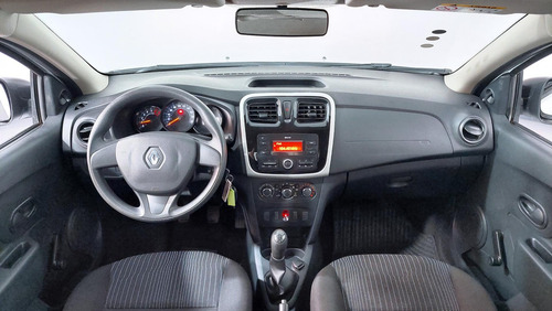 Imagen 14 de 21 de Renault Logan 1.6 Authentique 85cv