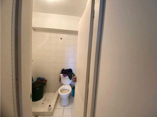 Venta De Hermoso Y Comodo Apartamento En Las Palmas, 280m2.