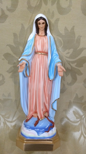 Virgen De La Paz O María De 30 Cm Zuñ De Resina 