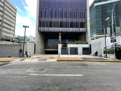 Se Vende Local Comercial / Rooftop / Ofc 400m²  Las Mercedes