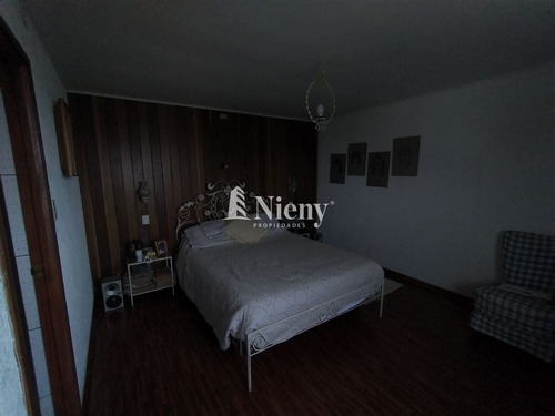 Casa En Venta De 5 Dormitorios En Subida Labarca Concón