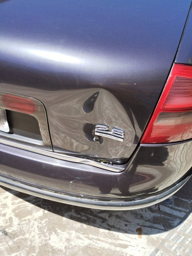 Imagen 8 de 15 de Audi A6 1998 2.8 V6 Tiptronic Quattro