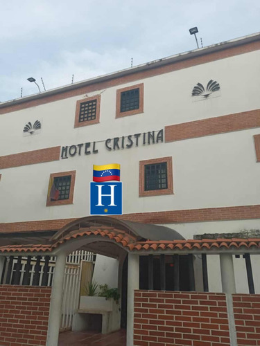 Hotel En Venta Chacaito-bello Monte 40hab/42baños