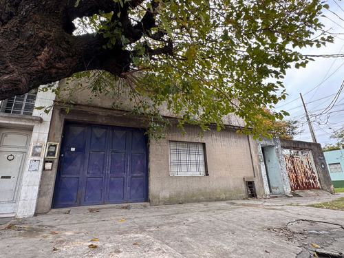 Venta Deposito Galpon Piñeiro Oportunidad 220m2