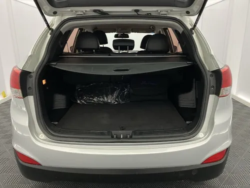 Hyundai TUCSON IX-35 2.0l 164 hp 4x2