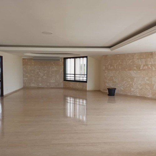Imagen 4 de 15 de Alquiler Apartamento En Colinas De Valle Arriba 362 M2