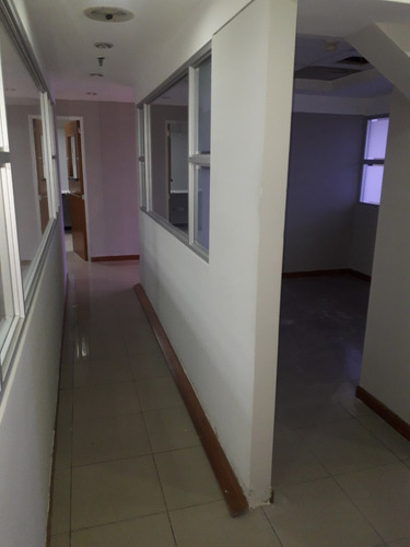 Imagen 11 de 12 de Oficina En Arrendamiento ~297 M2 - La Trinidad