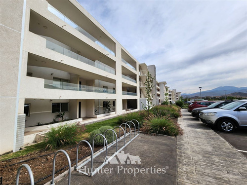 Departamento En Arriendo De 3d Y 2b En Colina, La Reserva.