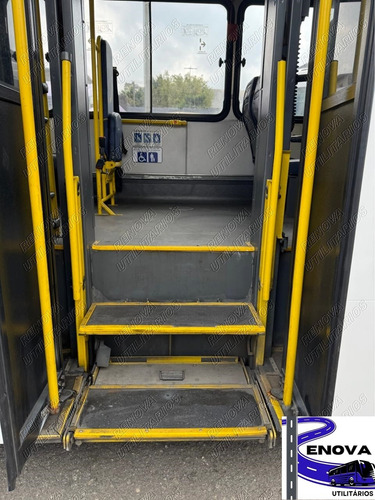 Caio Apache Vip Mercedes Of 1519 Com Ar Ano 2022 Cod 294