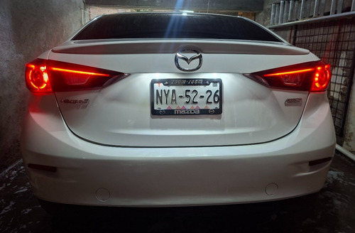 Vendo Bonito Mazda 3 Touring Sedan En Color Blanco Aperlado