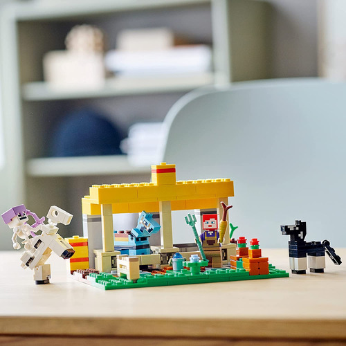 Kit De Construcción Lego Minecraft El Establo De Caballos 21