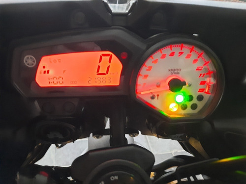 Yamaha Fazer 800 Sport