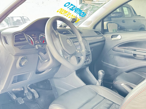 Volkswagen Saveiro 1.6 16v Cross Cab. Dupla Total Flex 2p