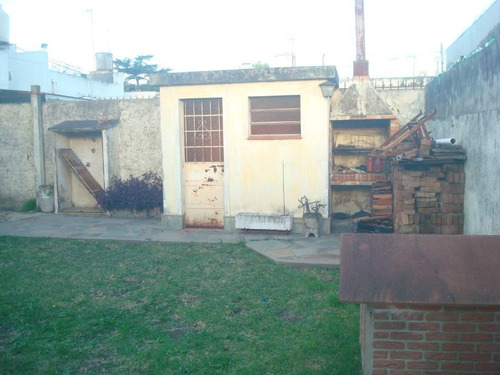Imagen 2 de 14 de Chalet En Venta En Moron Sur